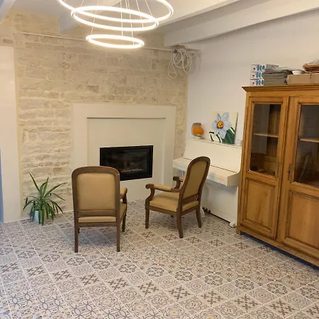 Konukevi La Batisse Chalou D'aunis *