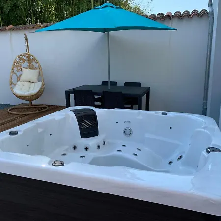 La Batisse Chalou D'aunis *