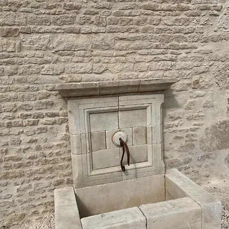 Konukevi La Batisse Chalou D'aunis Aigrefeuille-dʼAunis